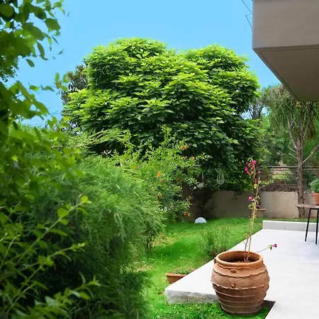 Private Garden House In Panorama- Lux *