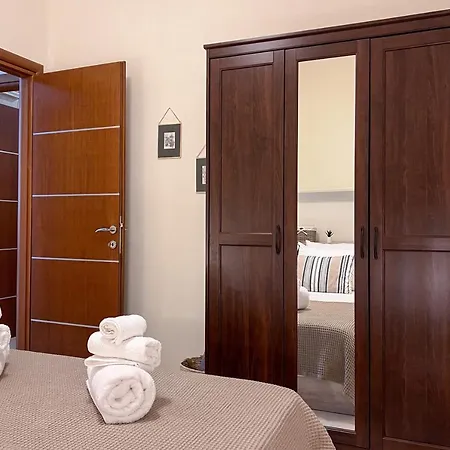Private Garden House In Panorama- Lux شقة سالونيك