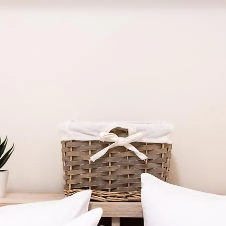 Private Garden House In Panorama- Lux Apartamento *